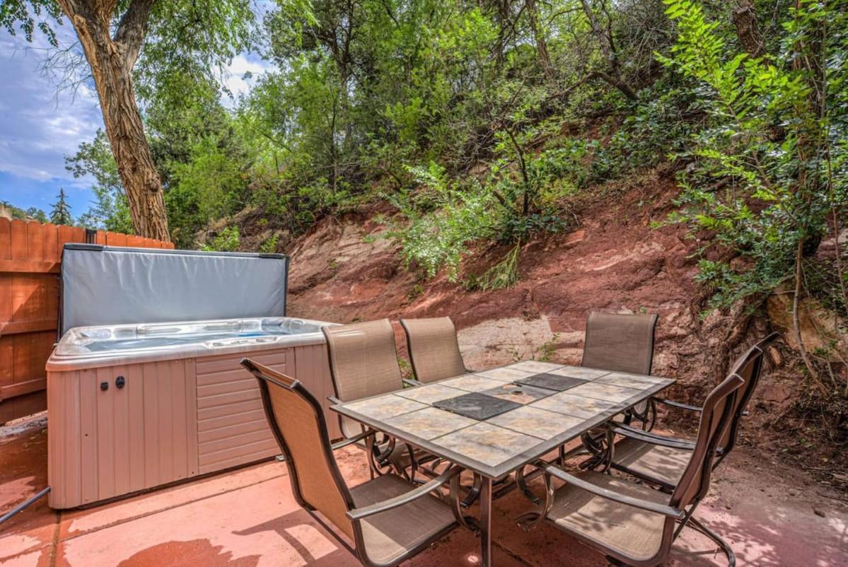 *H* New! Manitou Springs Downtown Retreat * Villa Exterior photo